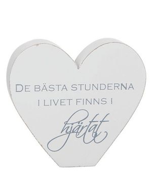 Sött hjärta i trä med text " De bästa stunderna i livet finns i hjärtat"