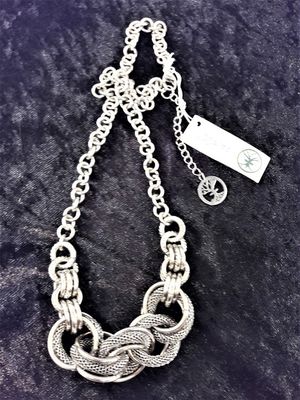 Halsband i Stål med Ringar Silverfärg