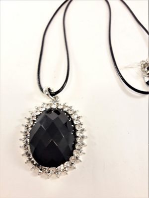 Halsband i Läder med Sten och Strass Svart