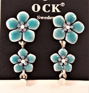 Emaljerade Örhängen i Form av Blommor och Strass Turkos