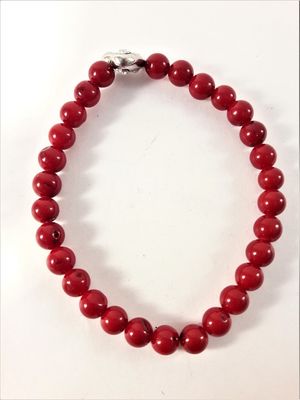 Enkelt Armband med Små Röda Pärlor och Ring med Strass