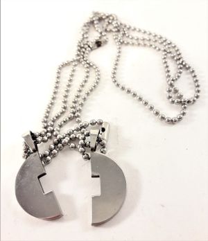 Halsband med Tvådelat Hänge Silverfärg