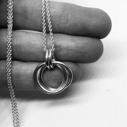 Halsband Stor Trippel
