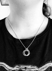Halsband Stor Trippel