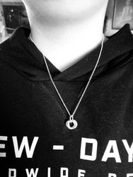 Halsband Liten Trippel