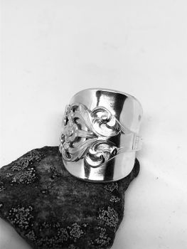 Ring 87