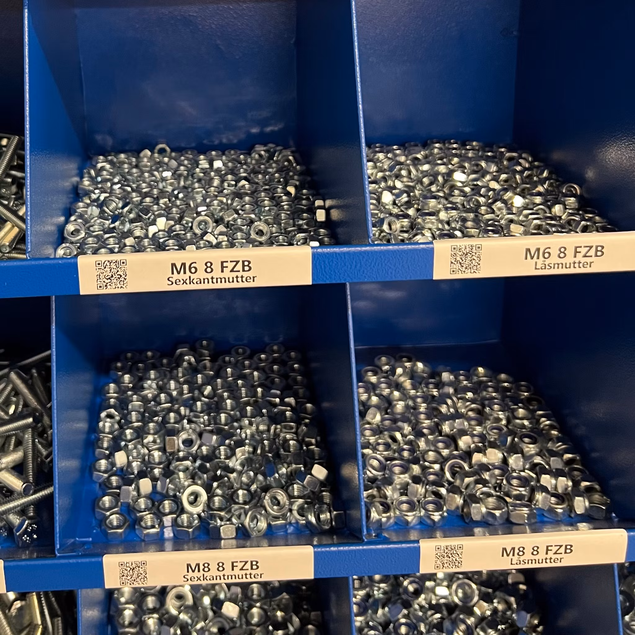 Insex 8.8 FZB M5-M10 Bultfack 24