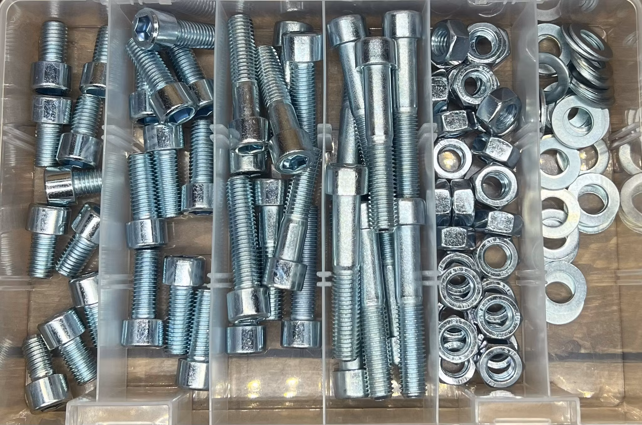 Sortiment Insexskruv 8.8 FZB M12 100 Delar