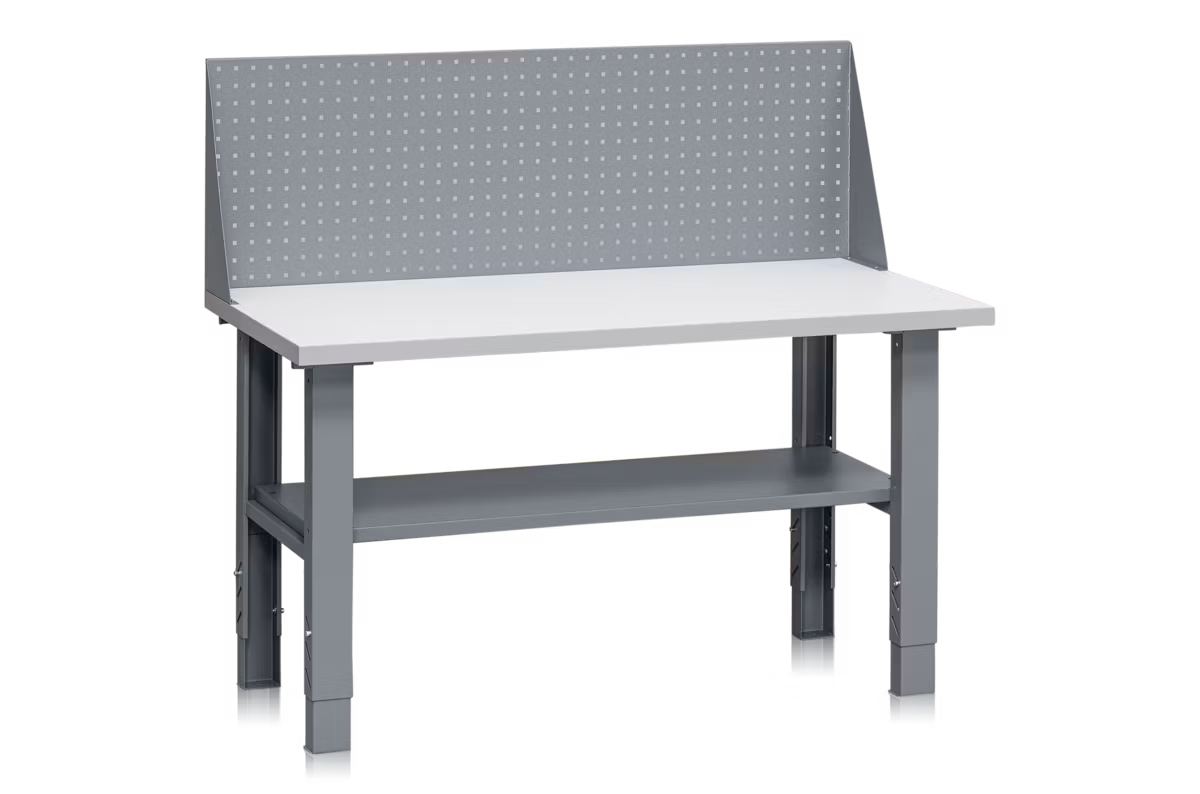 Arbetsbänk 1500x700 mm inkl verktygspanel