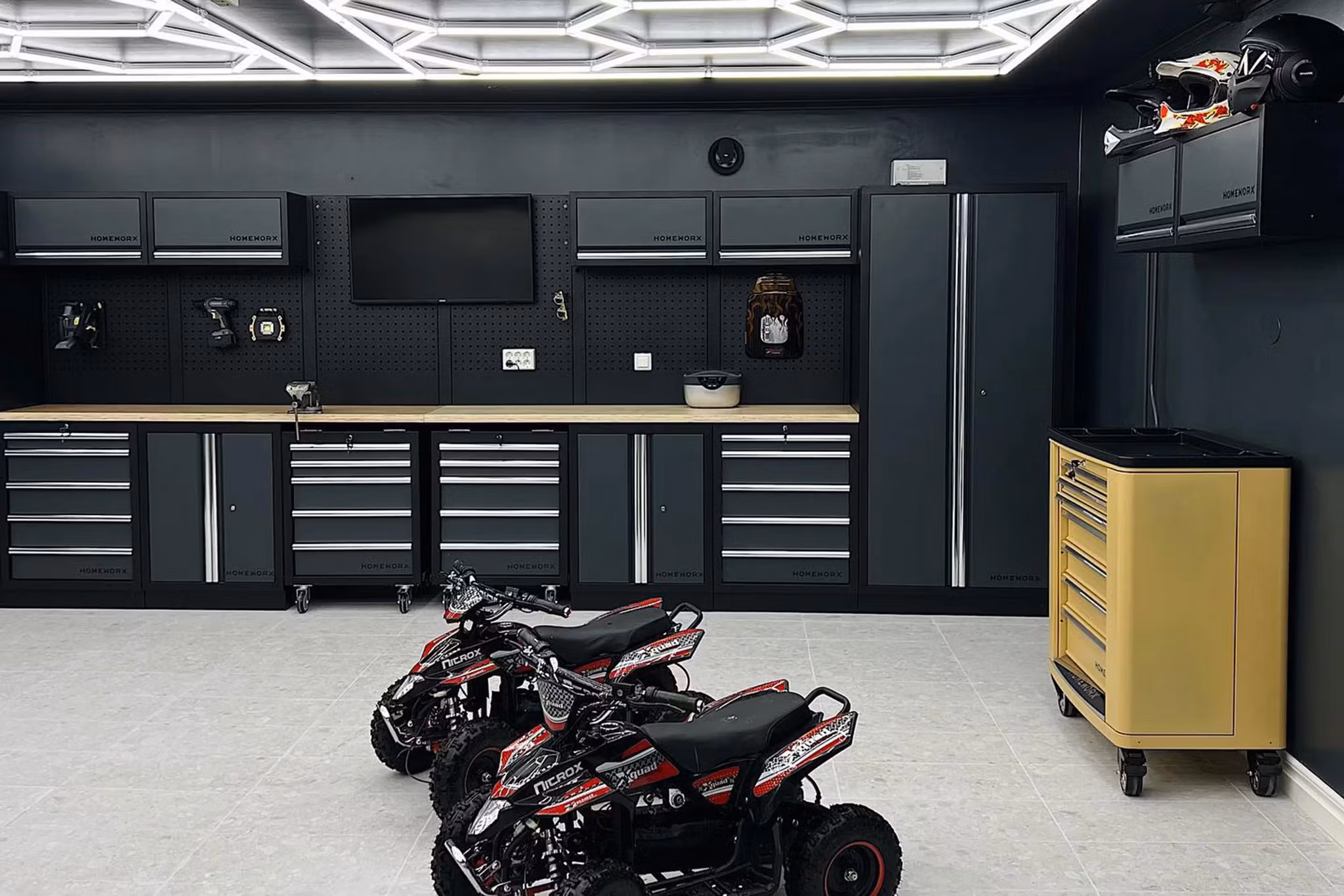 Garageinredning Homeworx Deluxe Grey