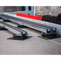 Aluminiumskena Buzon E-BRS Anodiserad 2400 mm