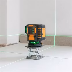 Justerbar plattform för laser