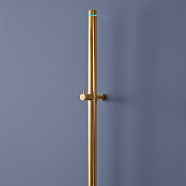 Handdukstork INR Line Polished Brass 1750
