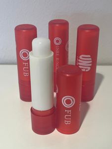 Lypsyl med FUB:s, Ung i FUB och Inre Ringens logga