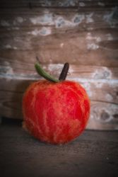 Tovat äpple stort