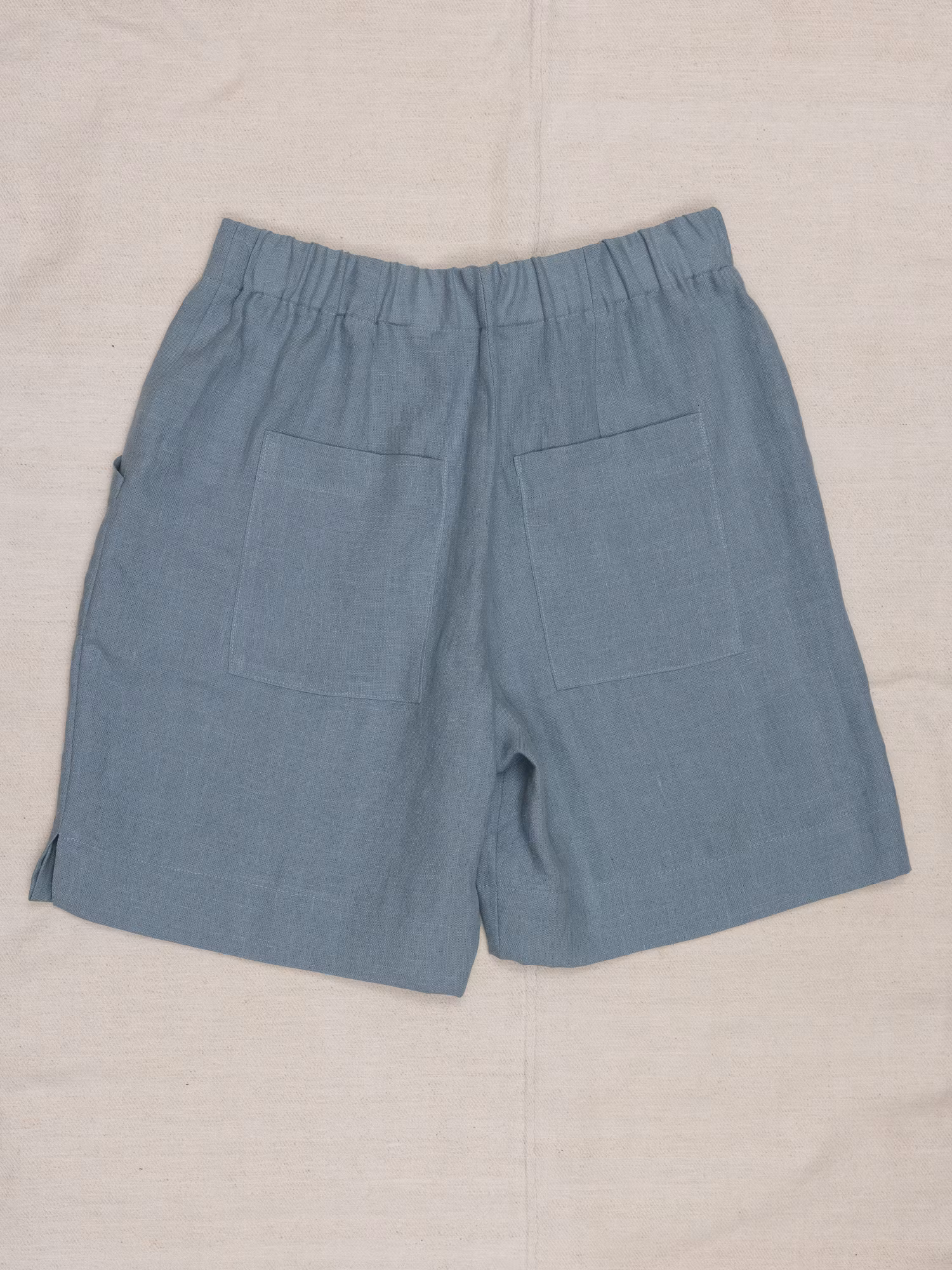 Shorts Kajsa i certifierat linne. Sys i Sverige.