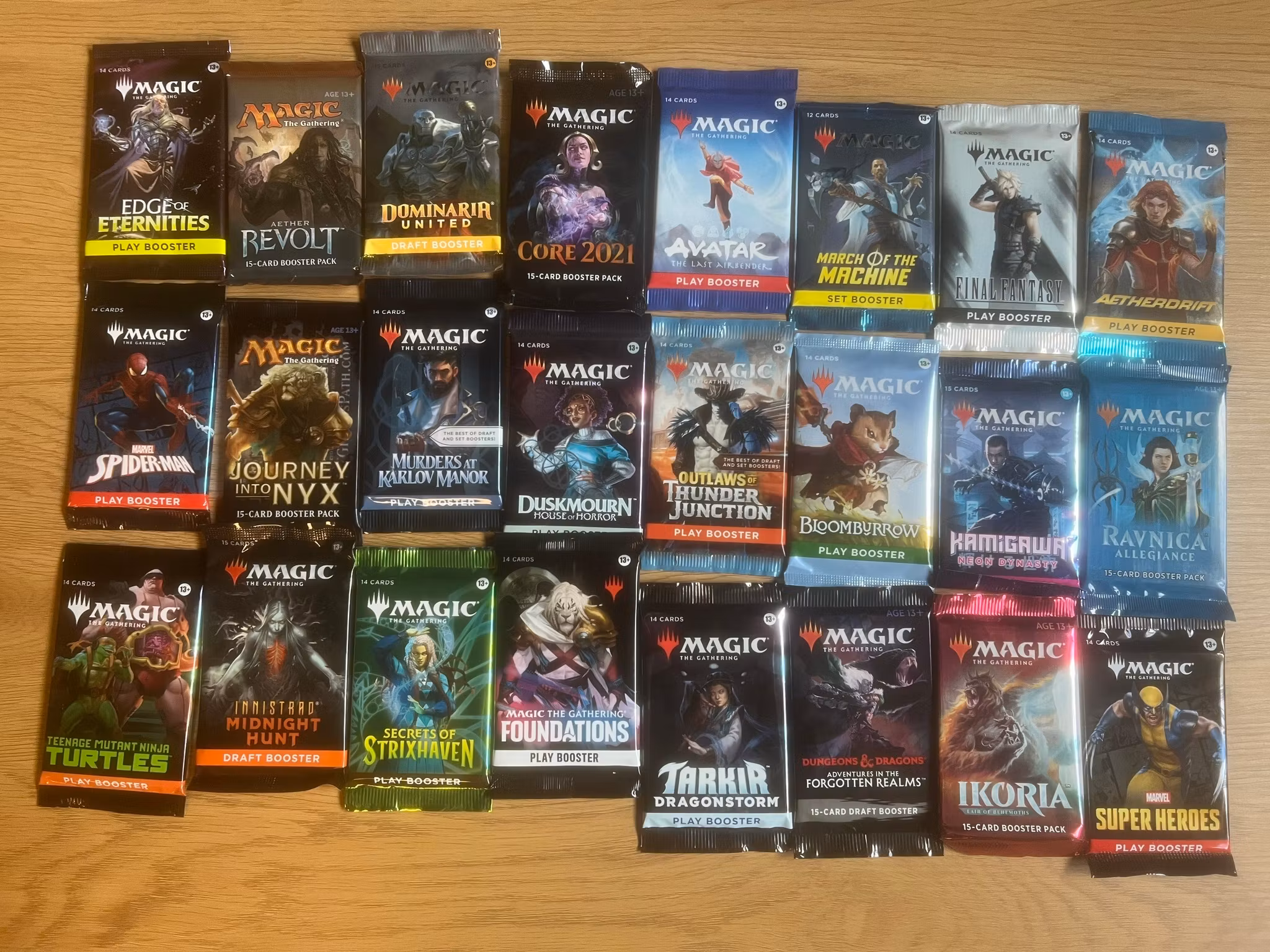 Chaos paket, 24 boostrar från 24 olika sets.