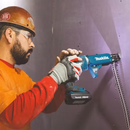 Makita DFS452 skruvdragare