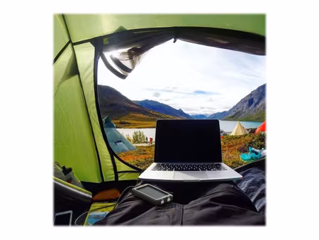 Goobay powerbank på 8000 mAh med solpanel