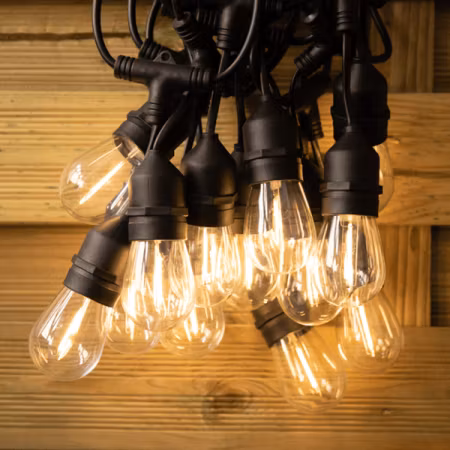 Ljusslinga Solcell utomhus - 10 meter med 10 st hängande lampor - 3W solpanel