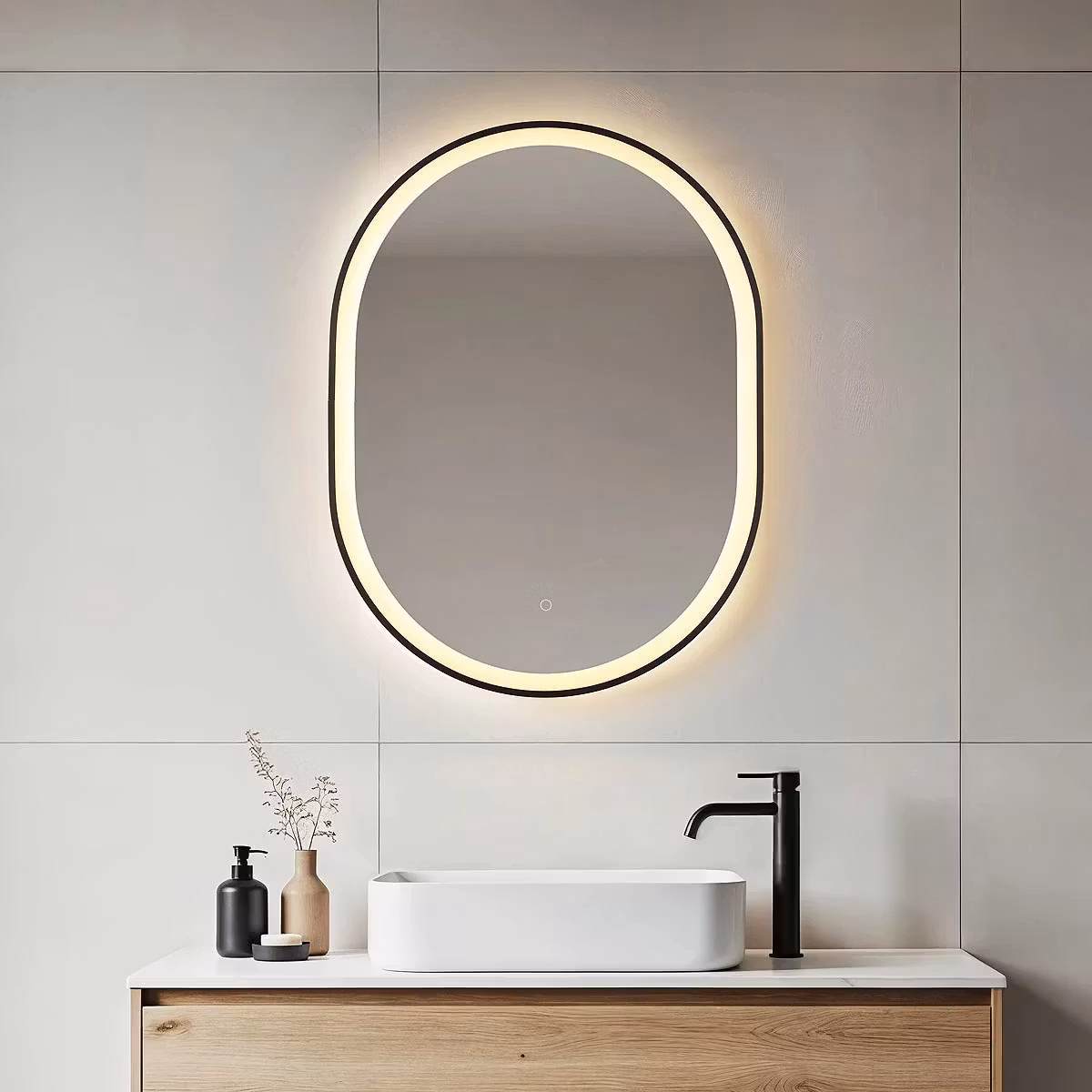 Badrumsspegel Flare 60 × 80 cm – touch-dimbar, färginställbar, med värme