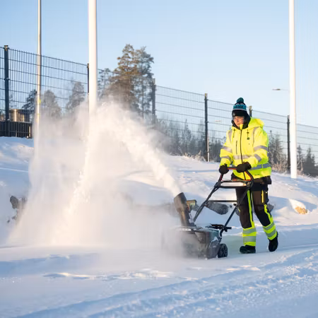 Makita SN001GZ – batteridriven snöslunga 40 V max XGT