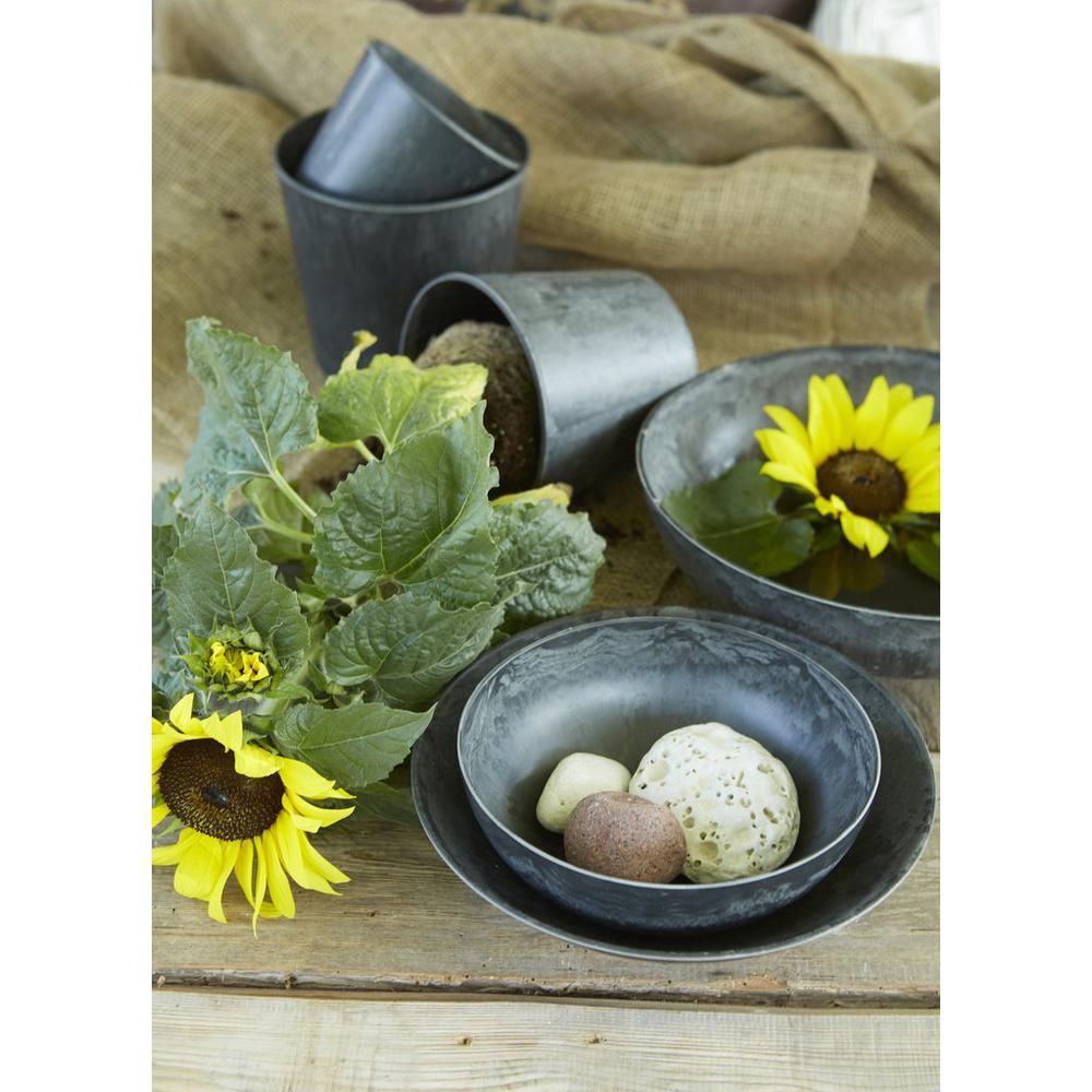 Wikholm form - Yrsa plantering