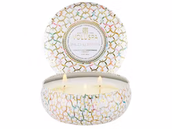 Voluspa 3-Wick Candle In Decorative Tin - Wildflowers