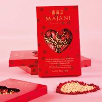 Dark chocolate with strawberry & almond