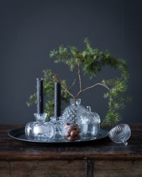 Acorn jar