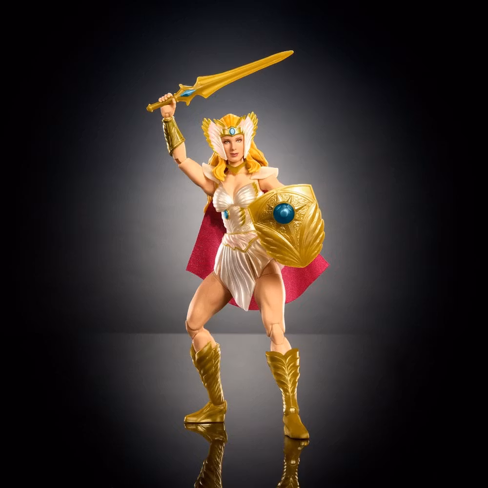 Motu Masterverse : Core New Etheria Action Figure She-Ra