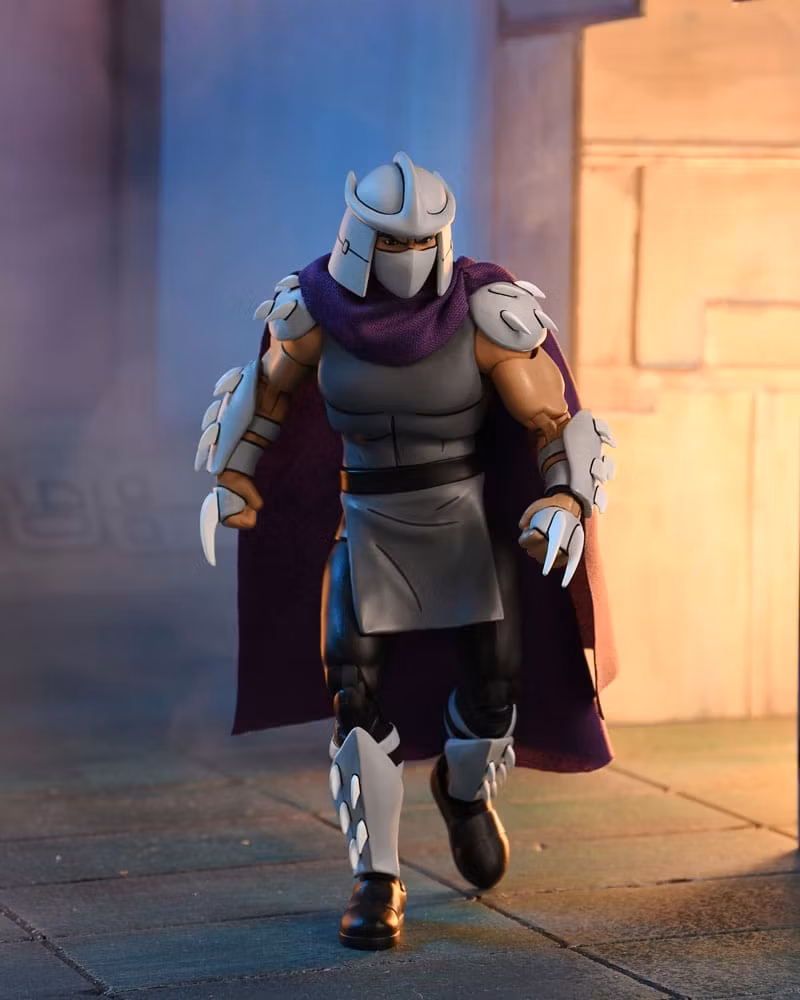 Teenage Mutant Ninja Turtles Action Figure Ultimate Shredder (Classic Colors) 18 cm