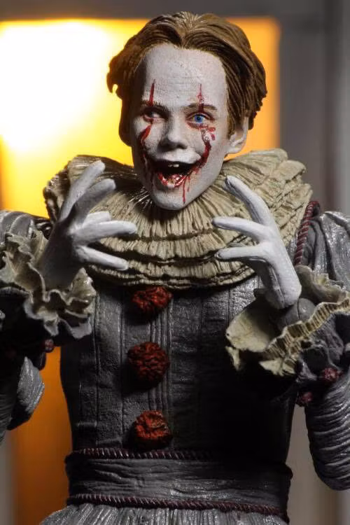 It Chapter Two Action Figure Ultimate Pennywise 18 cm