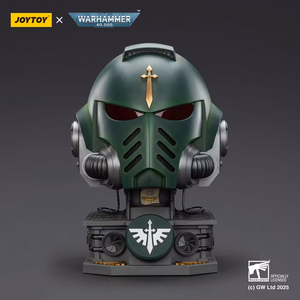 Warhammer 40,000: Dark Angels Cosplay MkX Helmet & Display Stand 44 cm