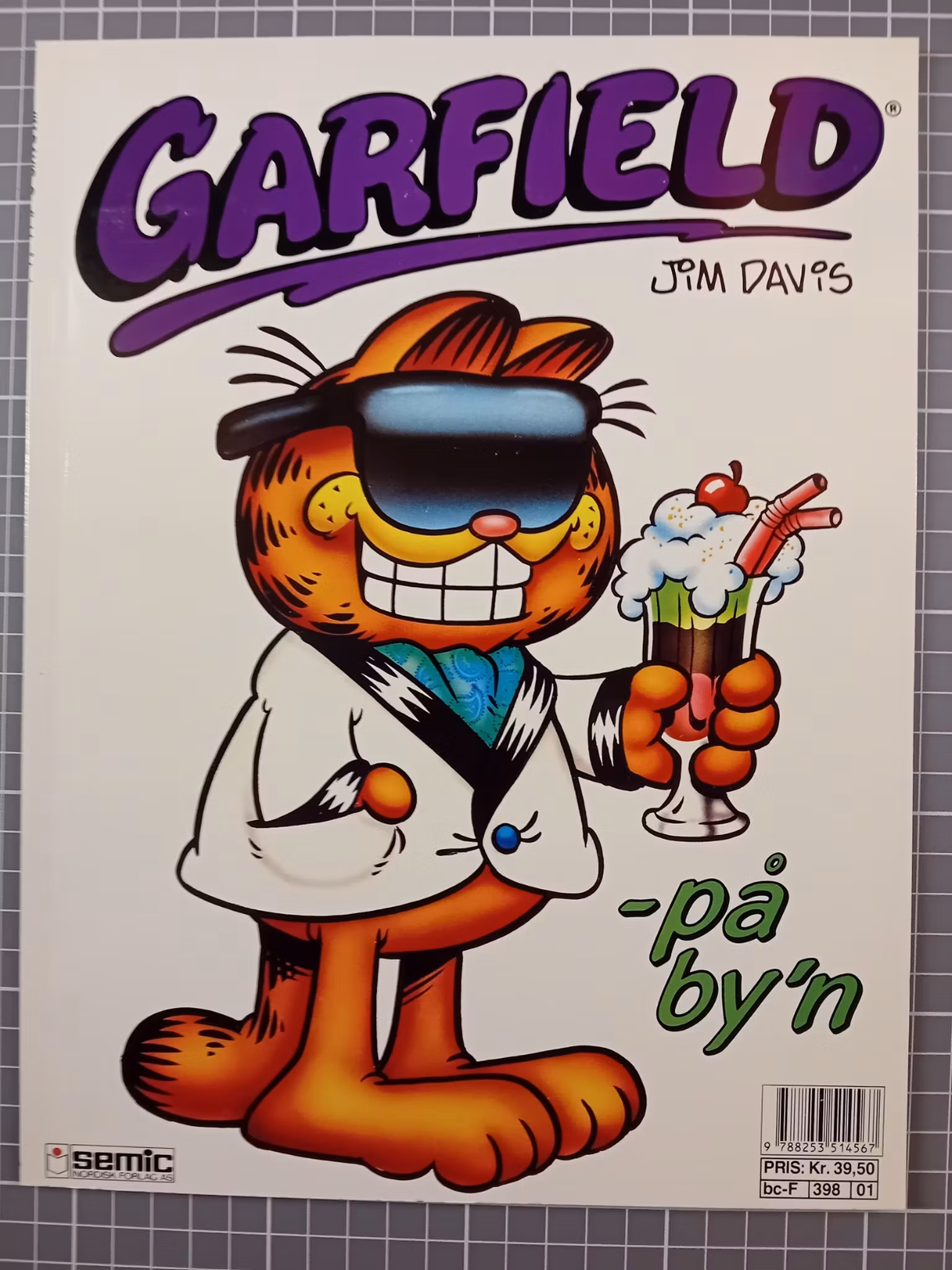 Garfield på by'n