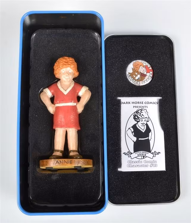 Dark Horse - Little orphan Annie