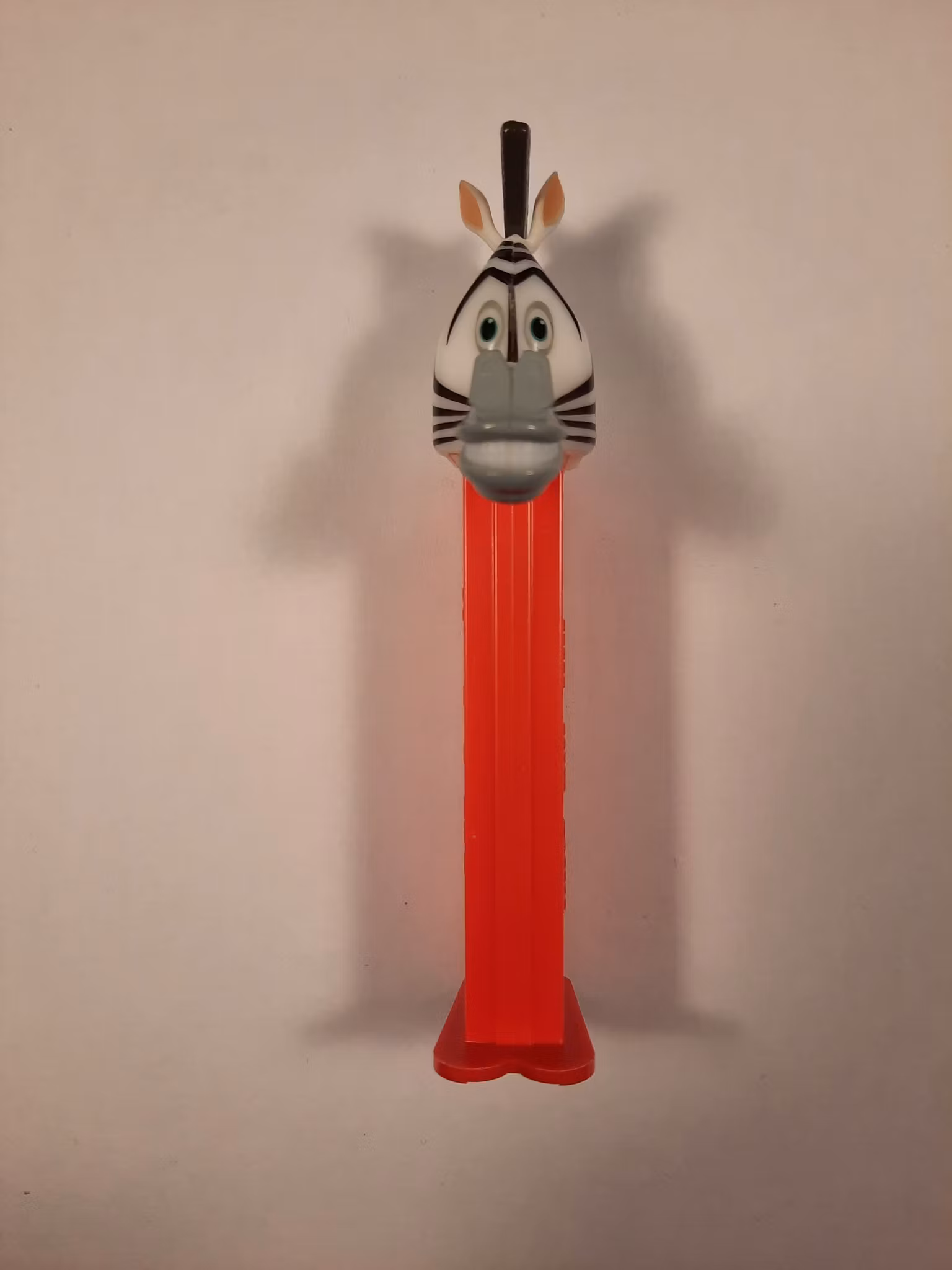 Pez dispenser - Marty, Madagaskar