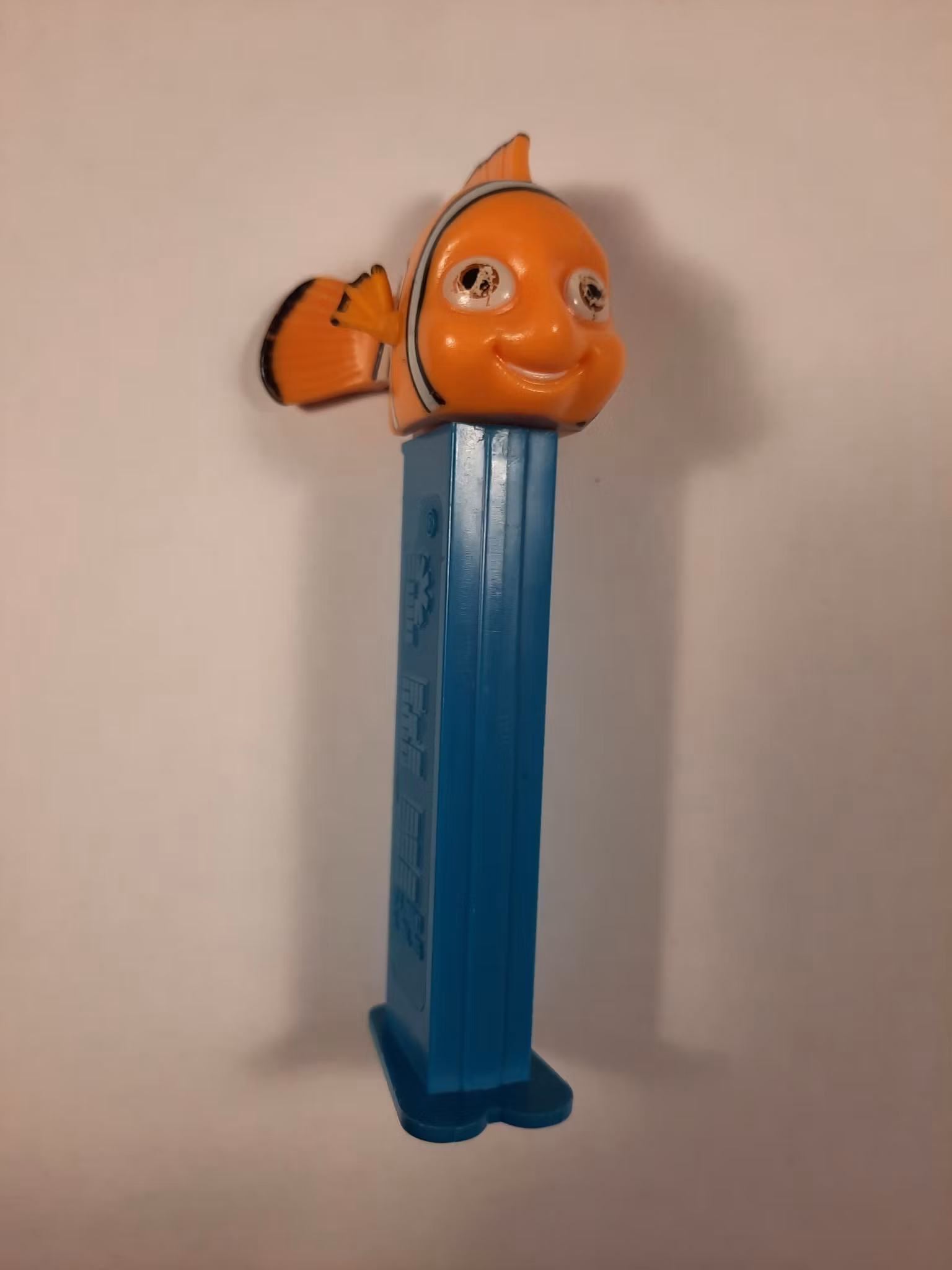 Pez dispenser - Nemo / Oppdrag Nemo (noe slitasje)
