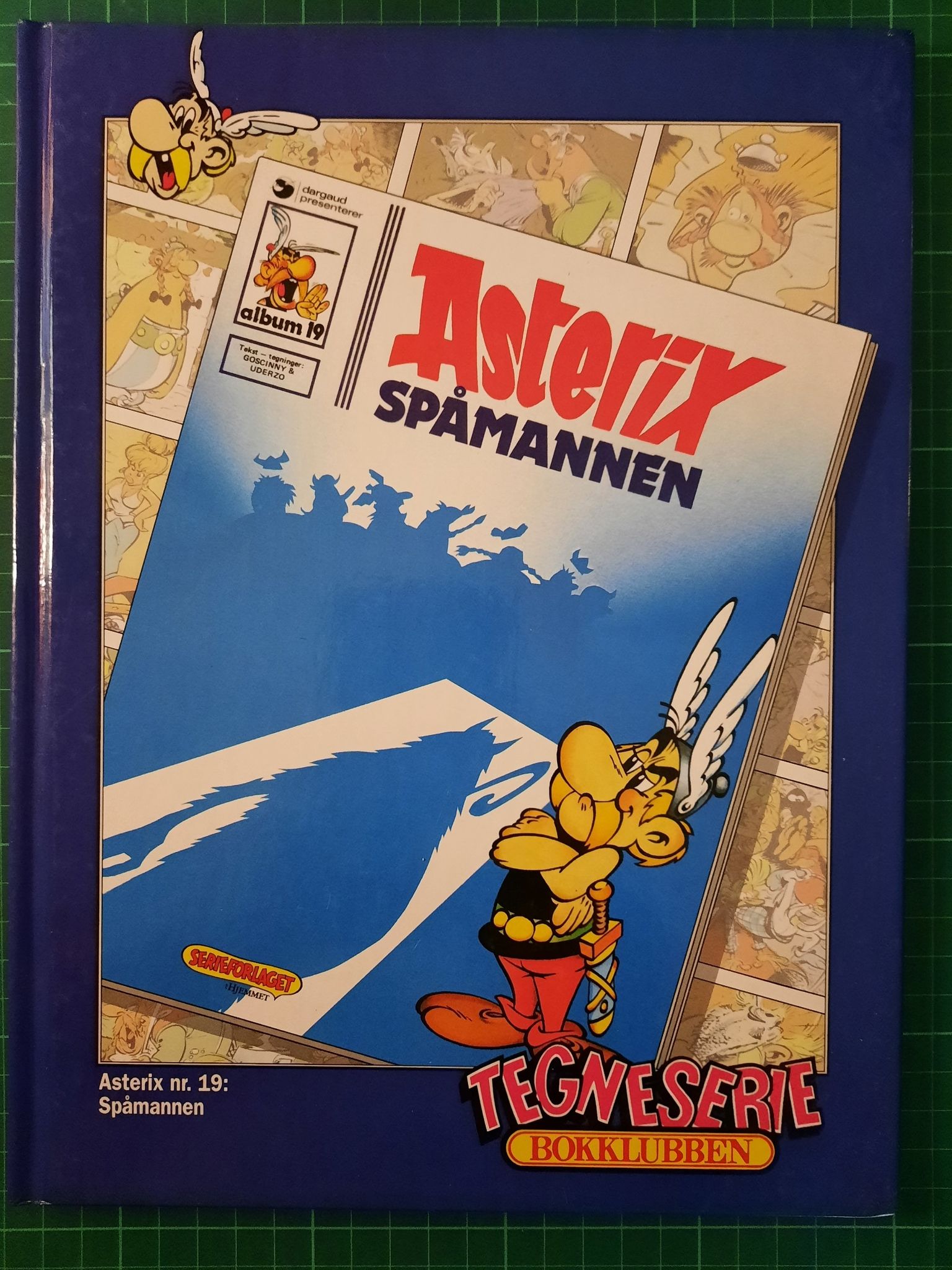 Bok 122 Asterix nr. 19 - Spåmannen