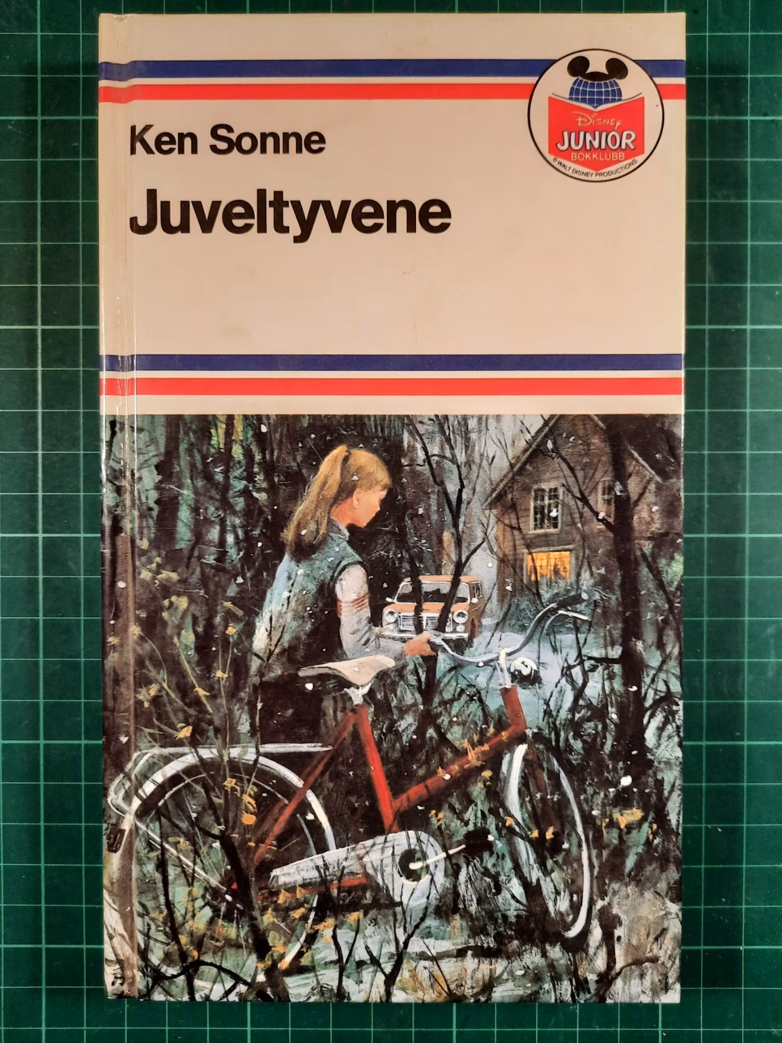 Juveltyvene