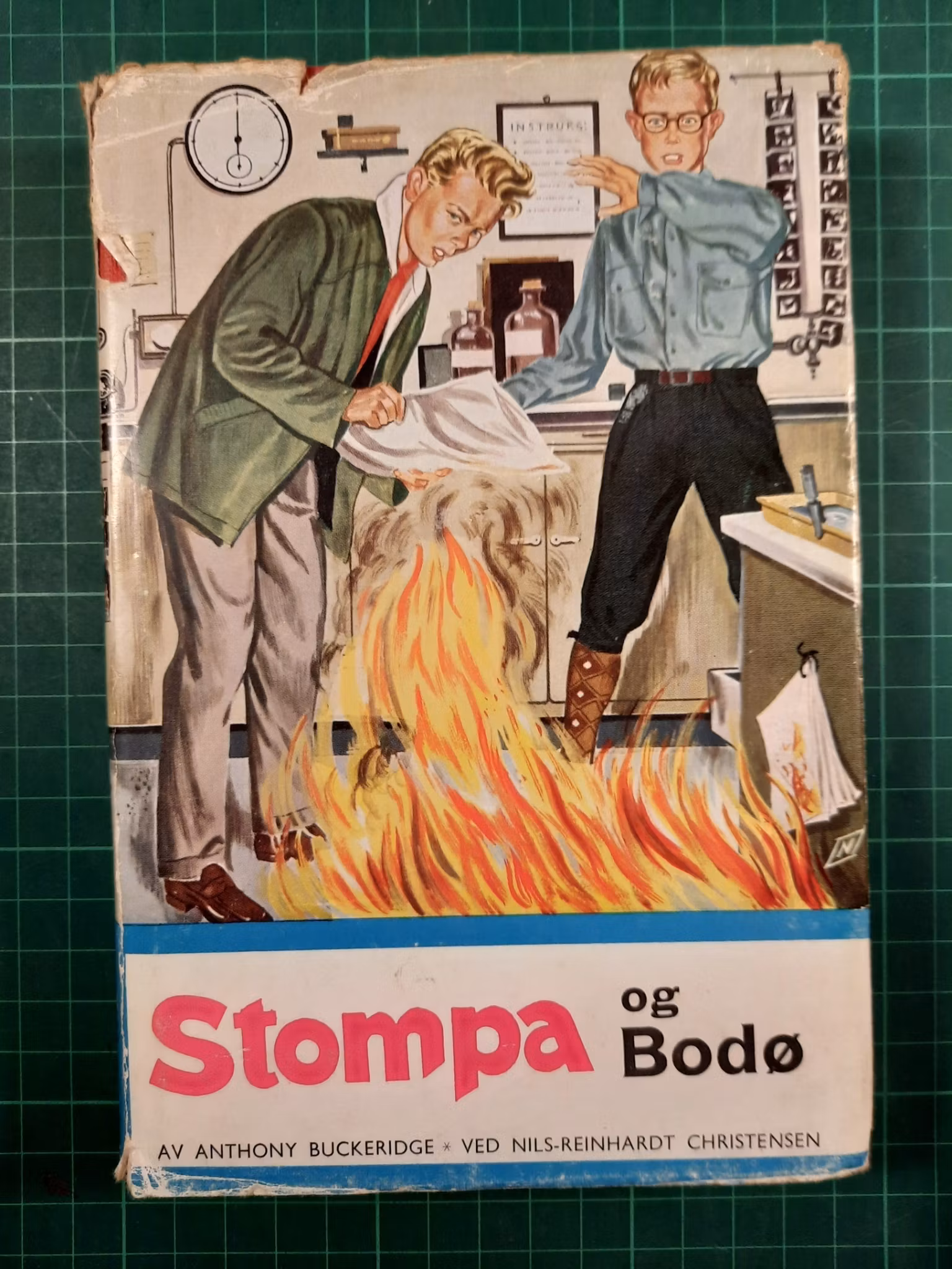 Bok nr 04 Stompa og Bodø