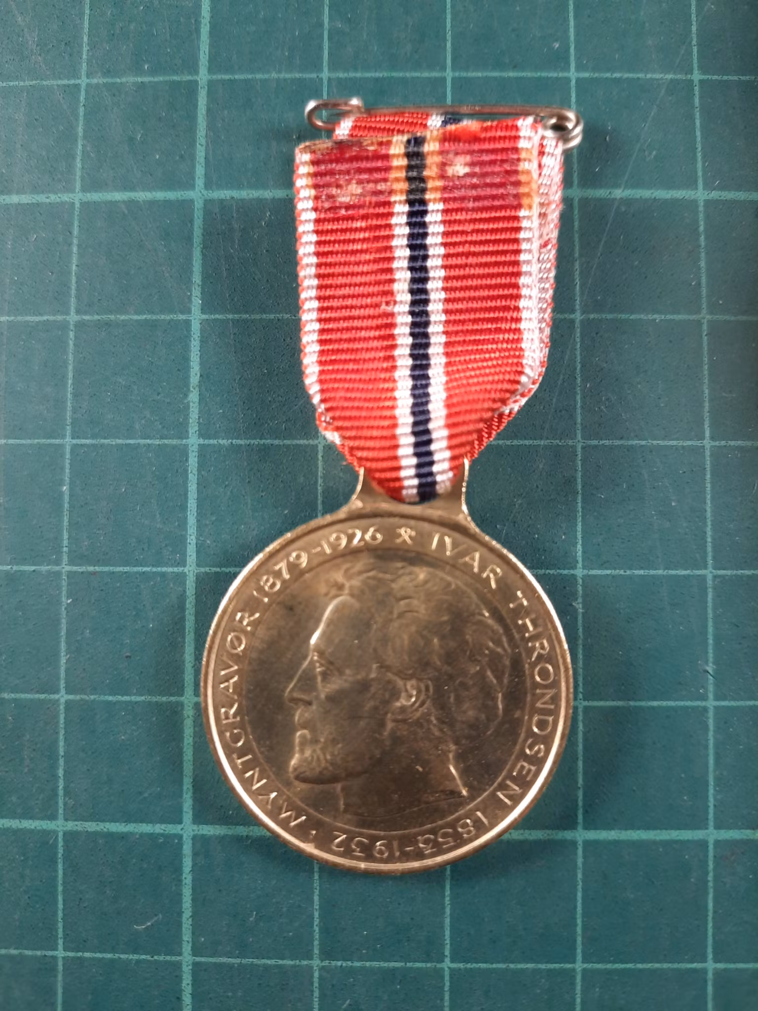 17 Mai medalje 1990 Ivar Trondsen