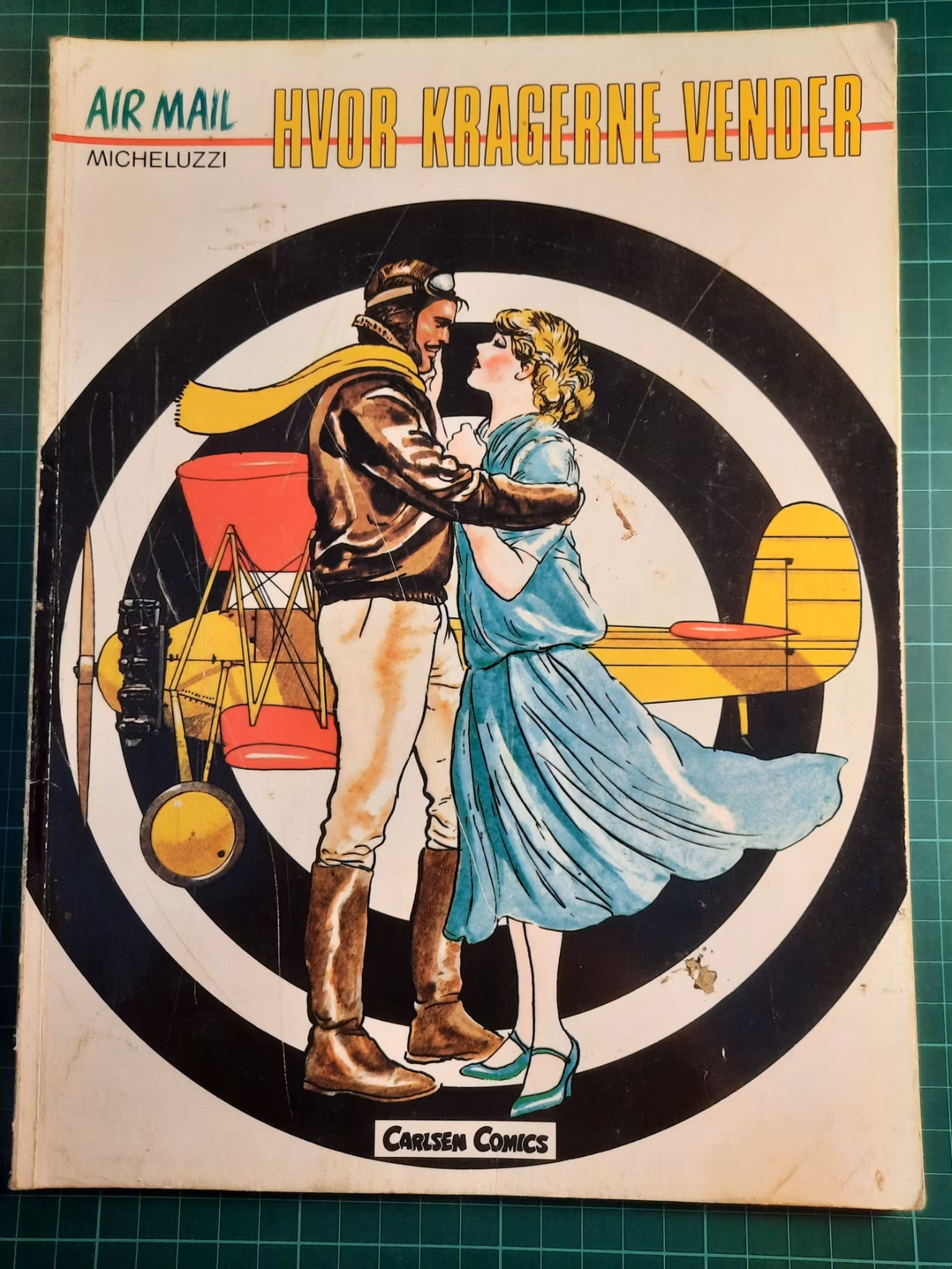 Air Mail Micheluzzi : Hvor kragerne vender (Dansk)