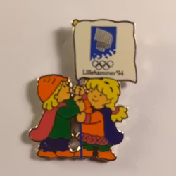 Pins : OL Lillehammer Maskott med flagg