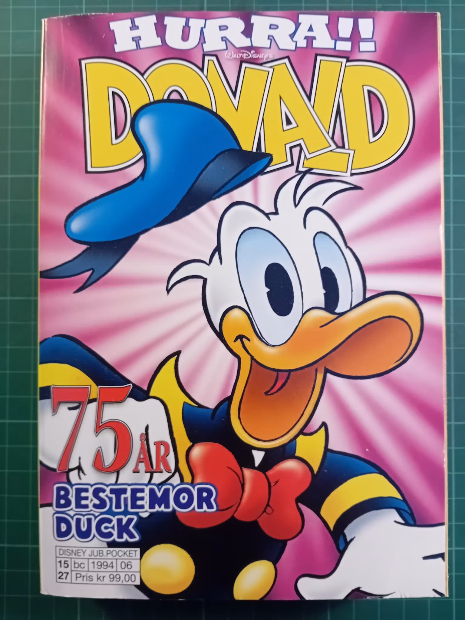 Hurra!! Donald 75 år Bestemor Duck