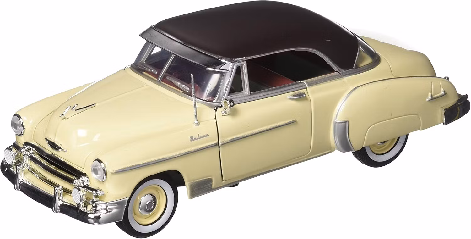 American Classic : Chevrolet Bel Air 1950 Beige 1:24
