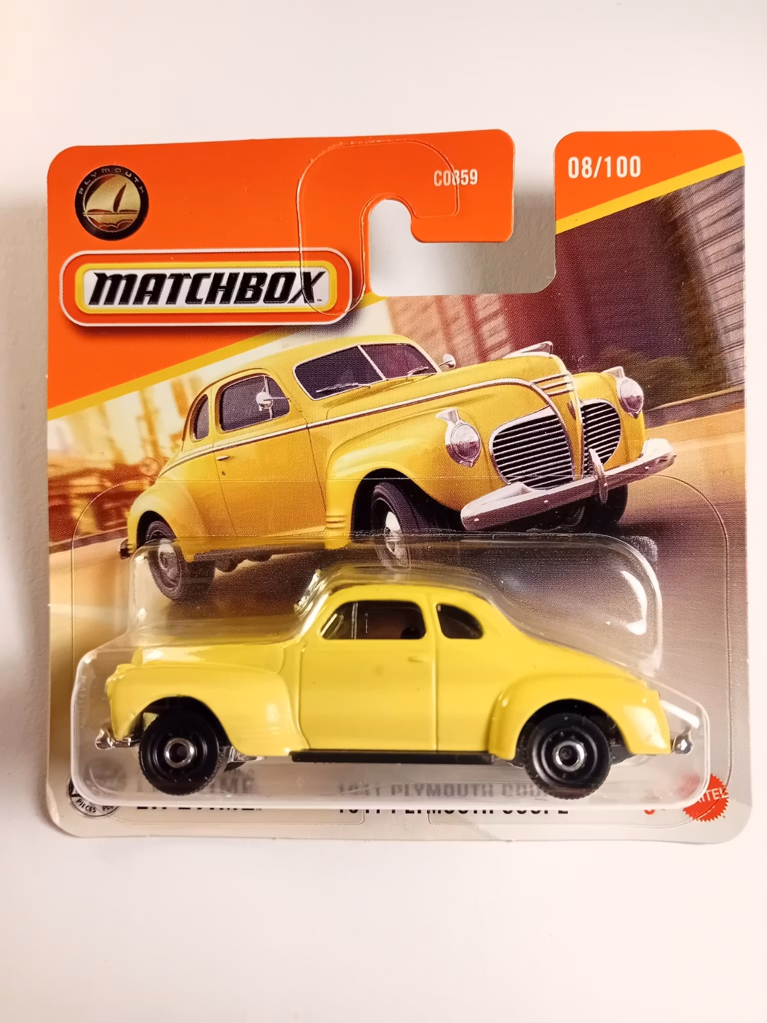 Plymouth Coupe 1941 Gul #08