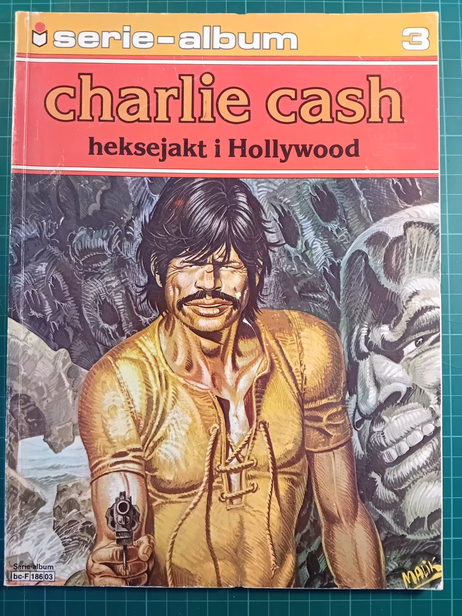 Serie-album 03 Charlie Cash: Heksejakt i Hollywood