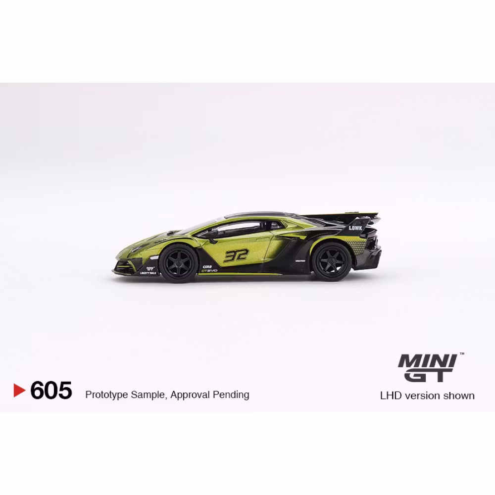 MINI GT 1:64 Lamborghini LB-Silhouette Works Aventador GT EVO Lime.