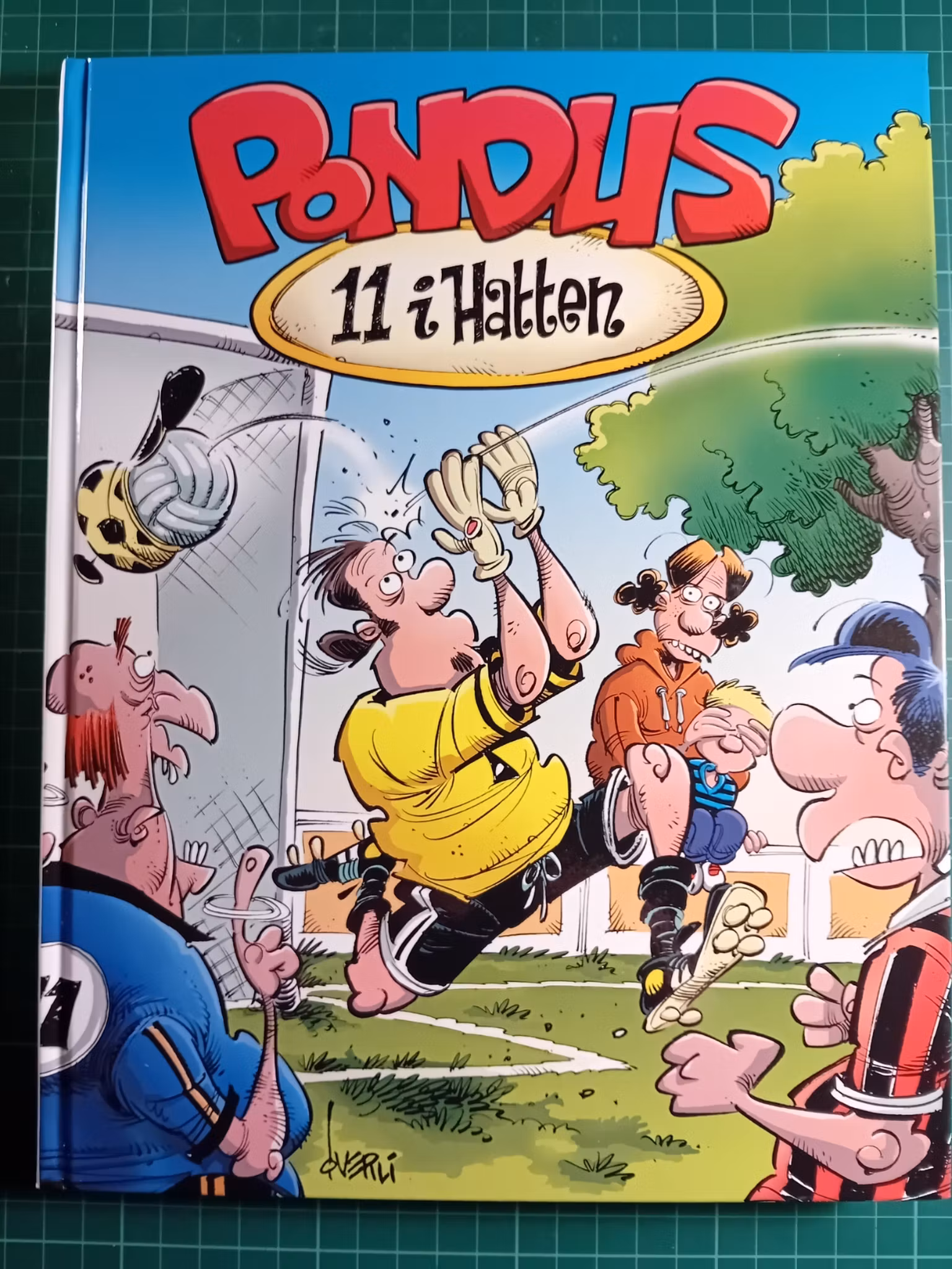 Pondus bok 11 i hatten
